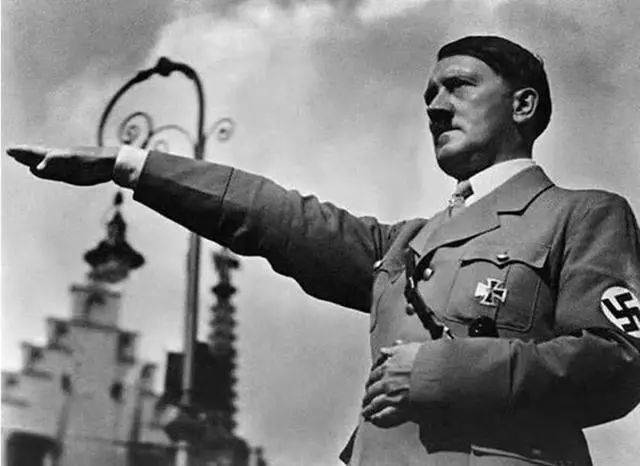 唯一的美中不足，是他叫阿道夫·希特勒