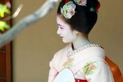 京都的藝妓（藝伎）為何那麼漂亮？