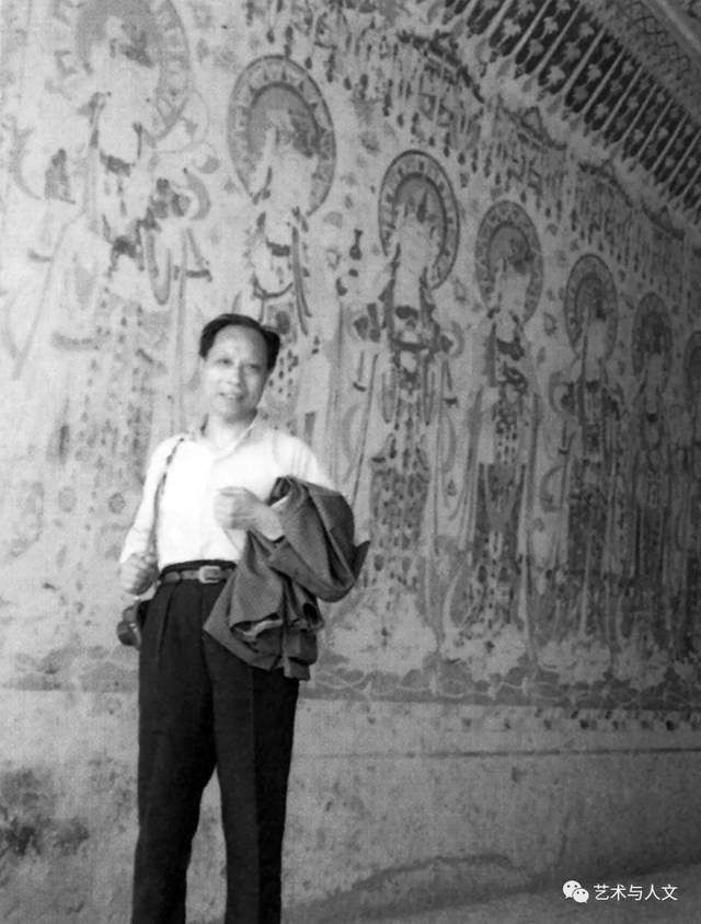 王伯敏1981年在敦煌考察