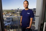 Zappos 創始人 Tony Hsieh（謝家華），46歲宣佈退休，卻在朋友家遇大火身亡